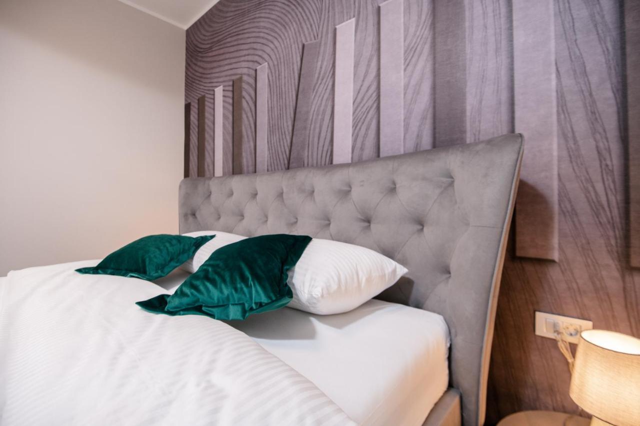 Deluxe apartments&rooms Revis Rijeka Buitenkant foto