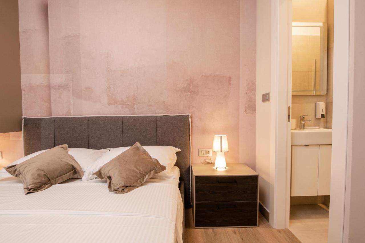 Deluxe apartments&rooms Revis Rijeka Buitenkant foto