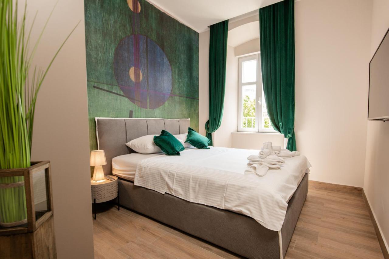 Deluxe apartments&rooms Revis Rijeka Buitenkant foto