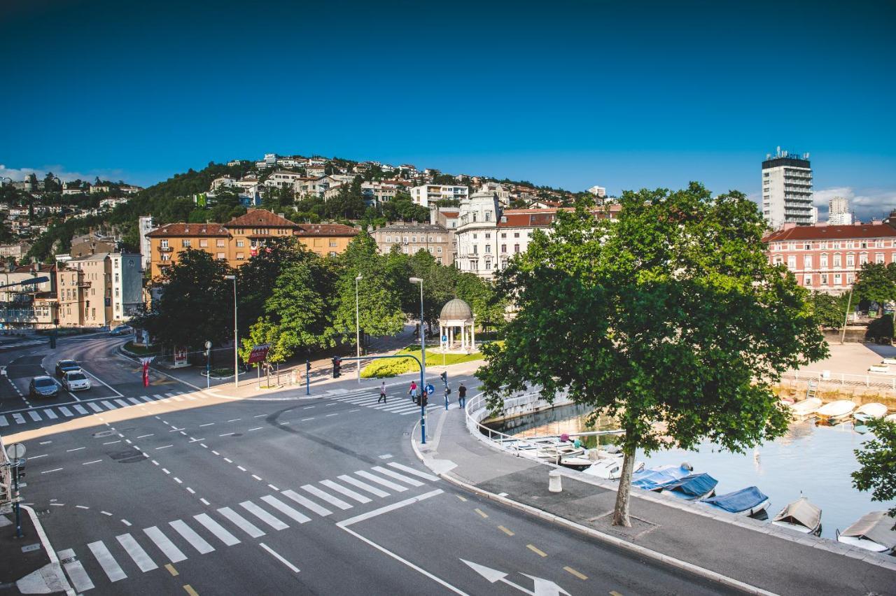 Deluxe apartments&rooms Revis Rijeka Buitenkant foto
