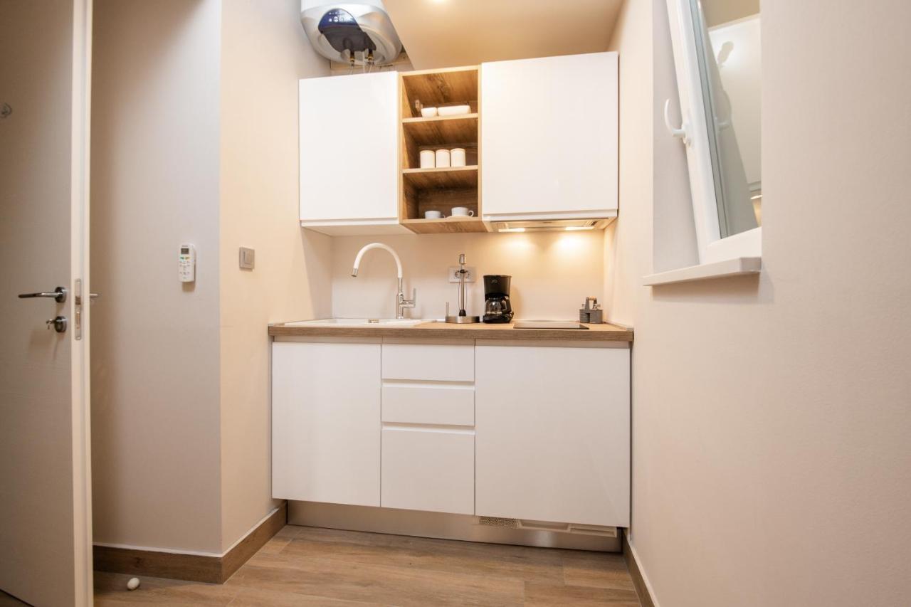 Deluxe apartments&rooms Revis Rijeka Buitenkant foto